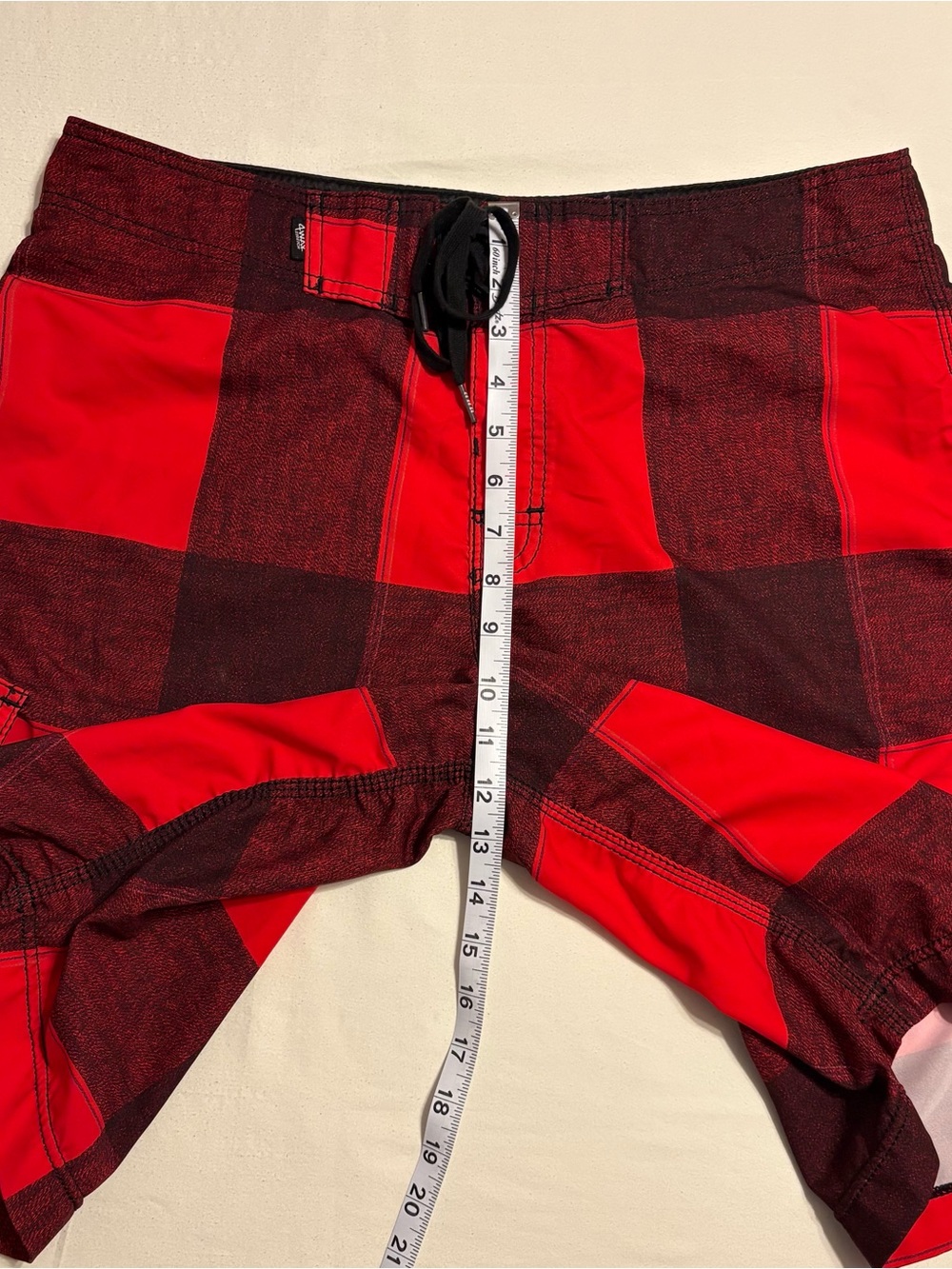 Billabong Platinum Quad Stretch Board Shorts Red and Black Buffalo Plaid Pattern - Picture 3 of 12
